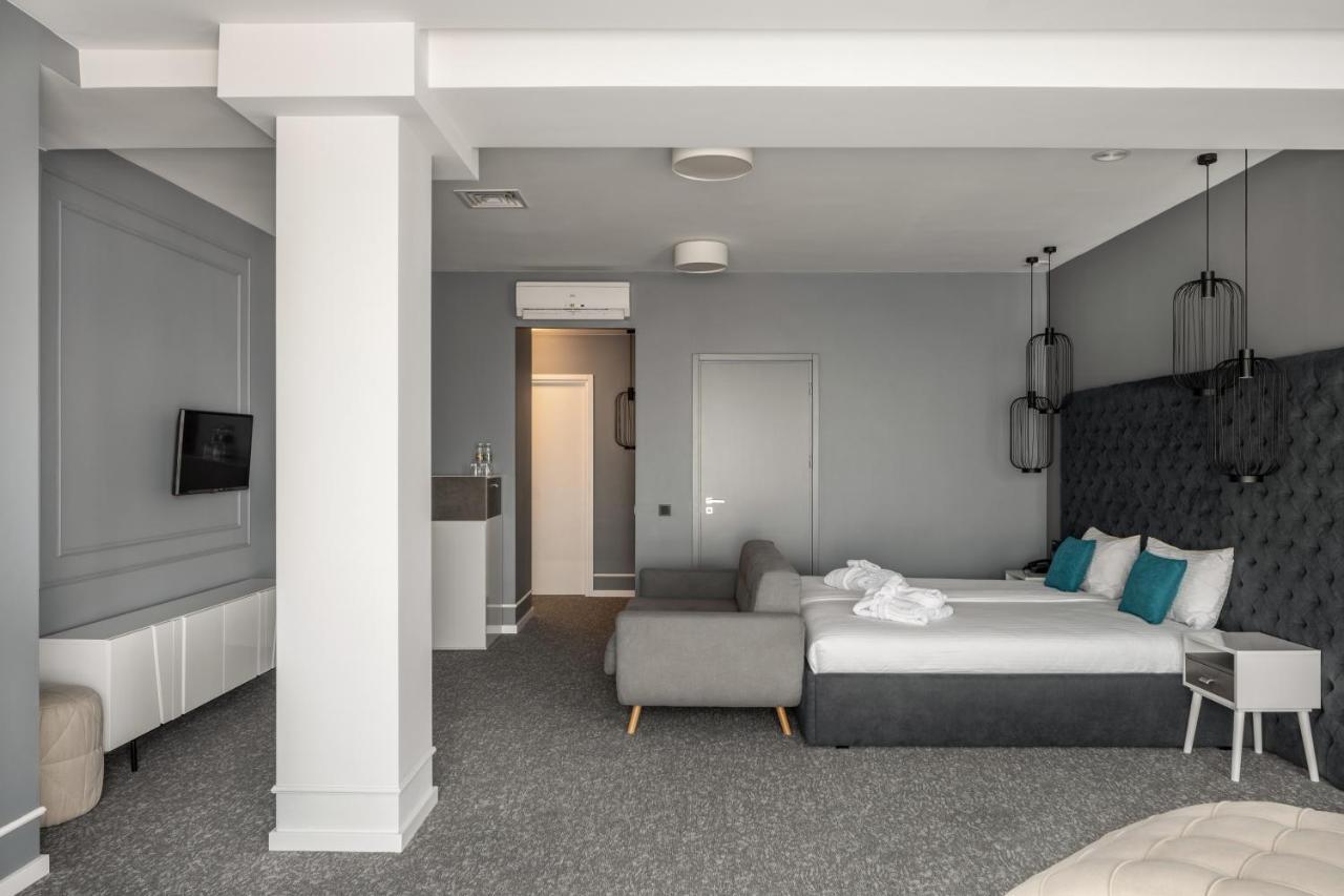 City Inn Lviv Smart Hotel Vynnyky ภายนอก รูปภาพ