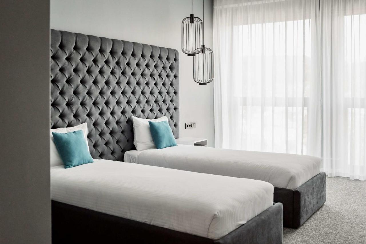 City Inn Lviv Smart Hotel Vynnyky ภายนอก รูปภาพ